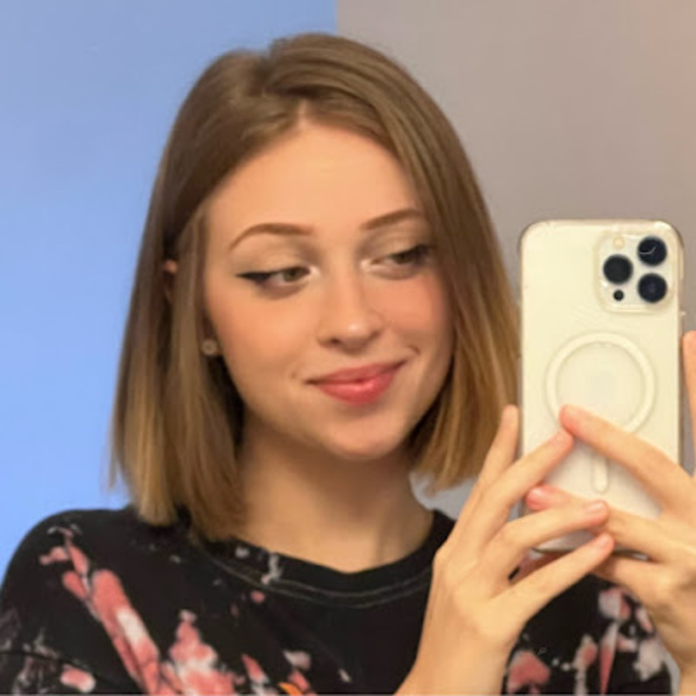 Meet your Posher, Gia